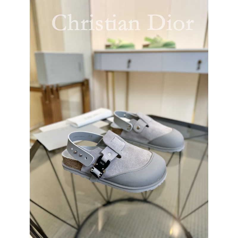 ch**an D*or sandals